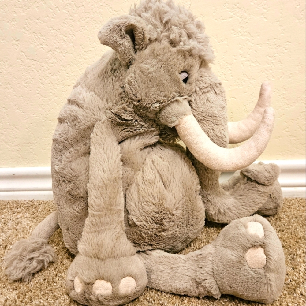 Jellycat Viggo Mammoth